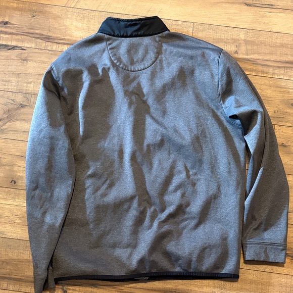 Callaway Quilted Black and Gray Performance Jacket - Picture 3 of 3